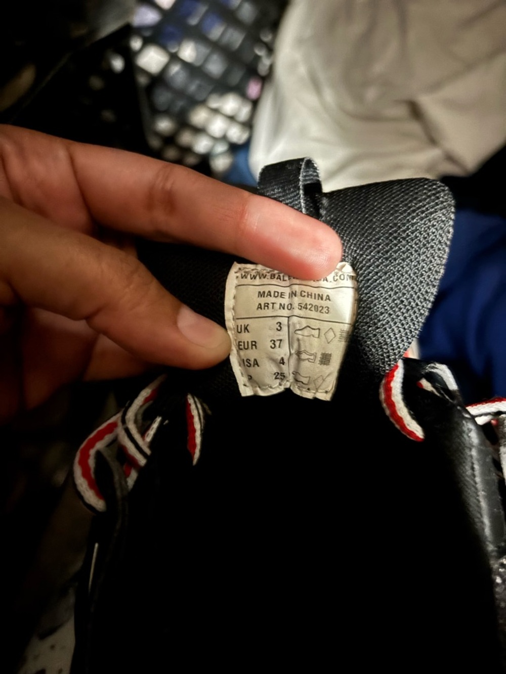 Balenciaga Black & Gray Track Sneakers with Red-White Laces - Picture 4 of 4